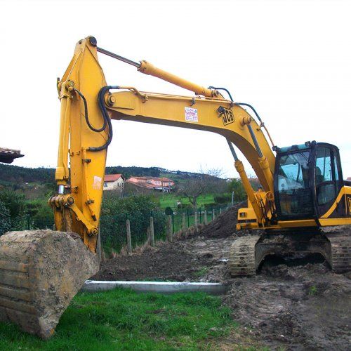 Maquinaria de construcción en Asturias. Excavadoras neumáticas